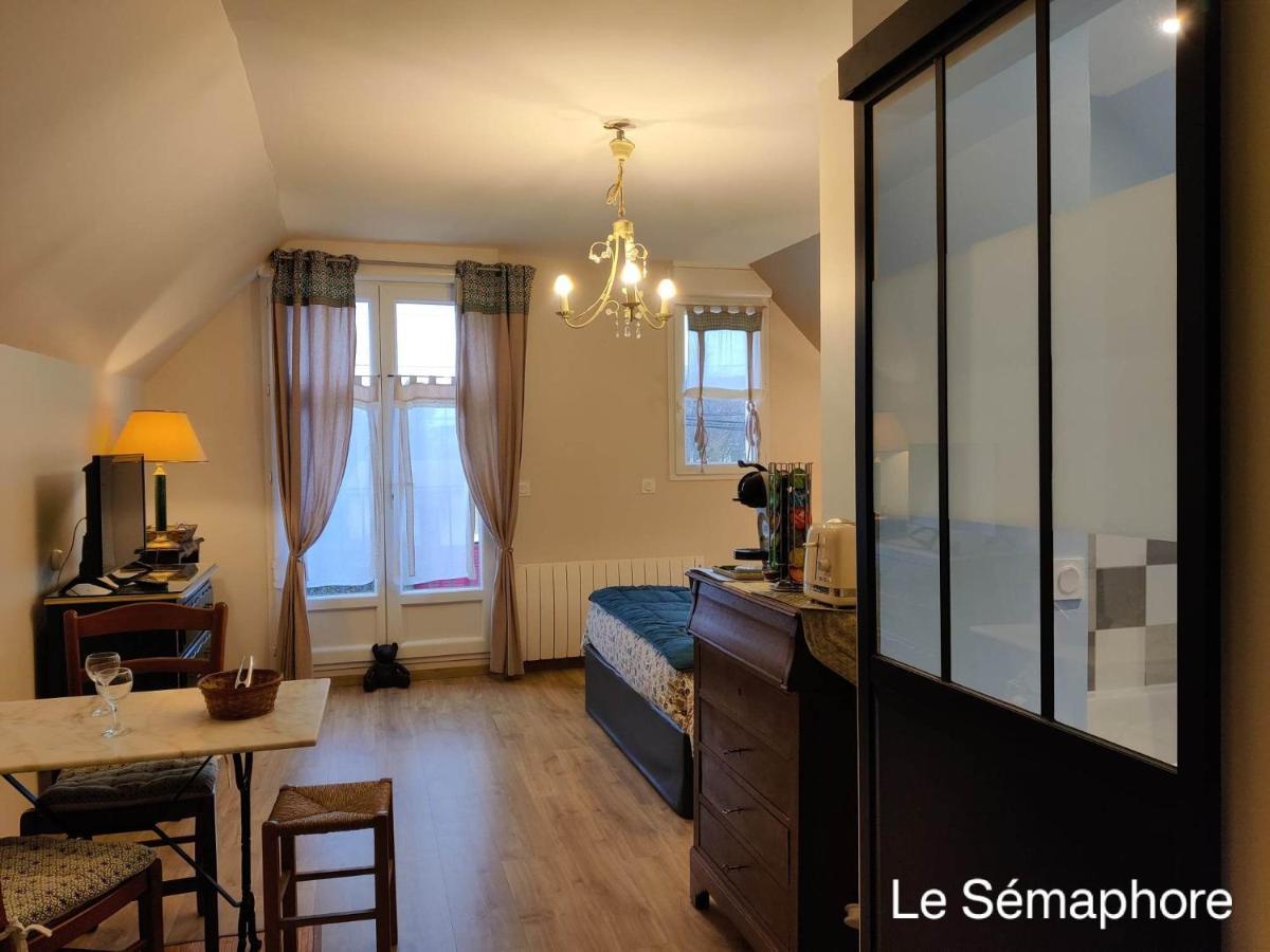 Du Cote De Chez Swann 1 Bed & Breakfast Trouville-sur-Mer Dış mekan fotoğraf
