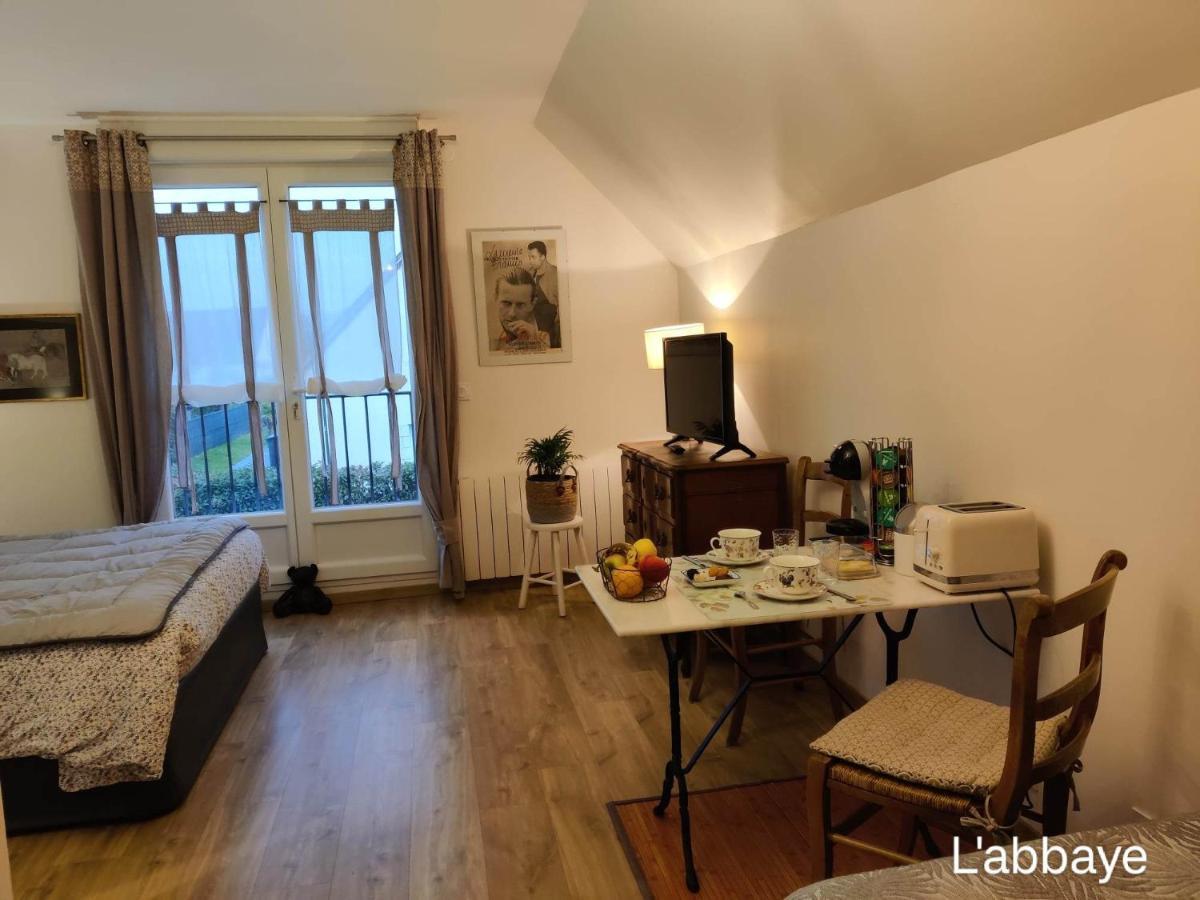 Du Cote De Chez Swann 1 Bed & Breakfast Trouville-sur-Mer Dış mekan fotoğraf