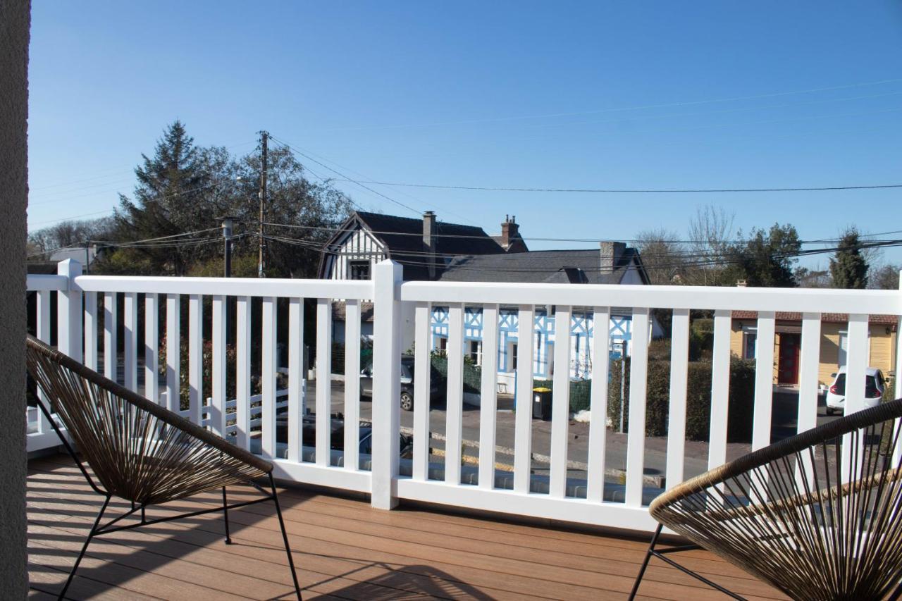 Du Cote De Chez Swann 1 Bed & Breakfast Trouville-sur-Mer Dış mekan fotoğraf